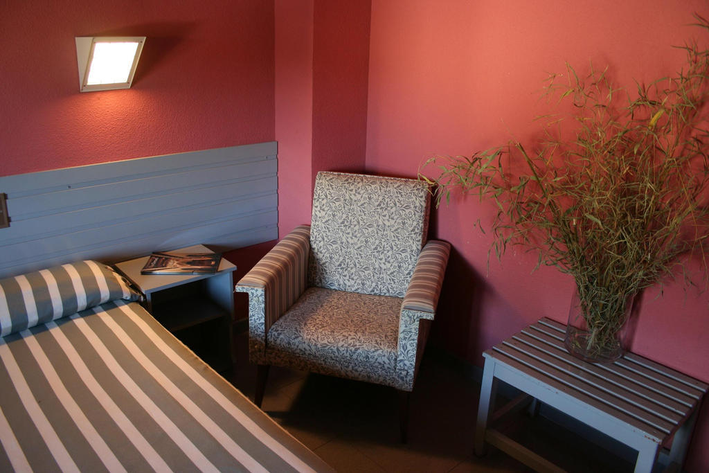Hotel Fidalgo Calamocha Room photo